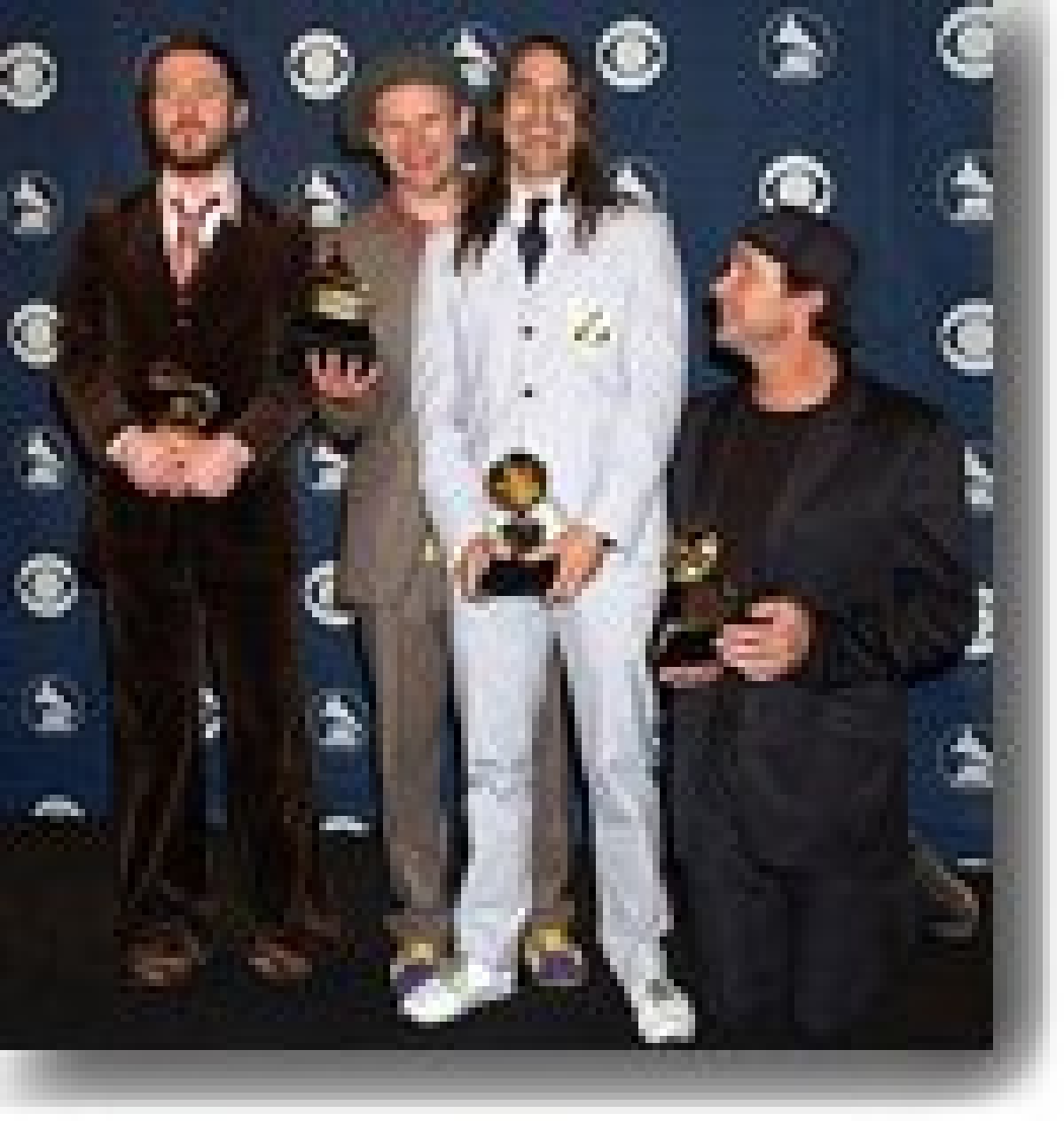 4 Grammy Awards !